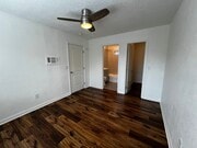 Photo - 1 Bedroom 1 Bath Remodeled House for Rent ...