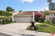 Photo - 2748 Bottlebrush Dr House