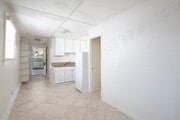 Photo - *OPEN HOUSE: 8/30 1:30-2:30PM* Studio in t... Unit 7415-A