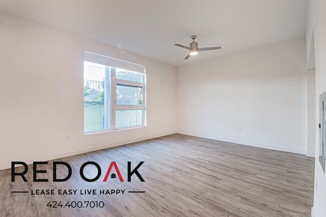 Photo - 1100 W Temple St Unit 306