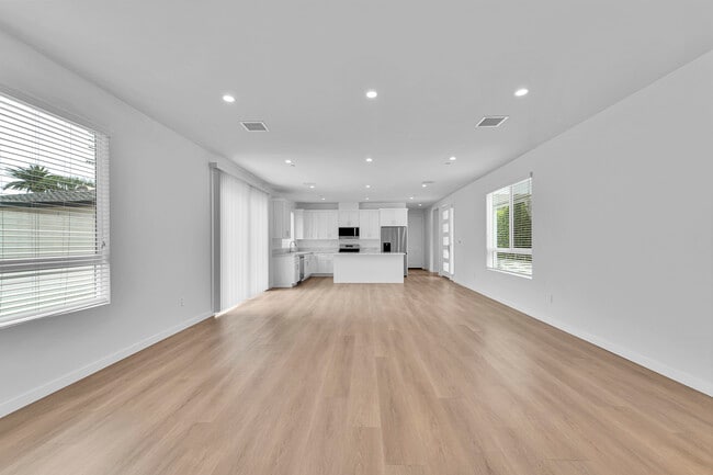 Photo - 8702 North Silver Way