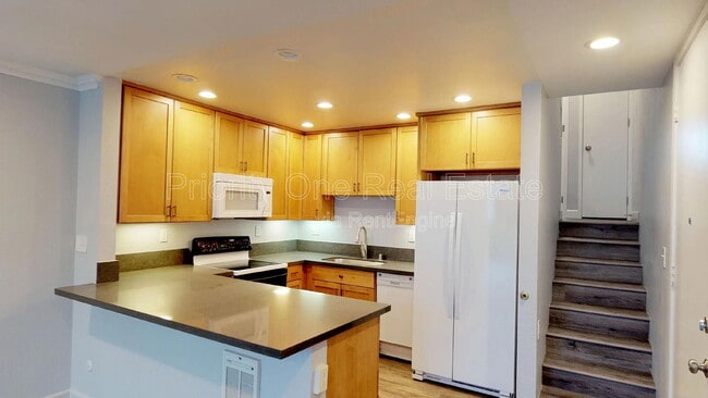 Building Photo - 4545 Collwood Blvd
