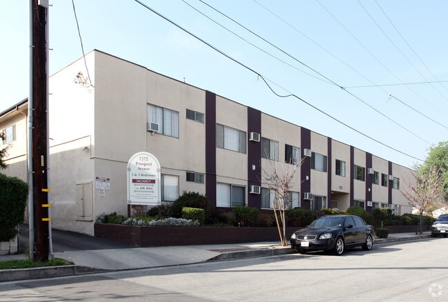 Building Photo - Prospect Plaza Apartments