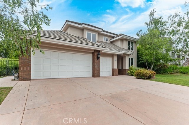 Photo - 562 Ravensbury St