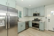 Photo - 1671-75 Diamond St Apartment Unit 1673