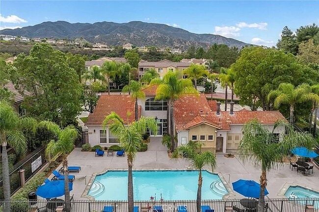 Building Photo - 2525 San Gabriel Way Unit 108