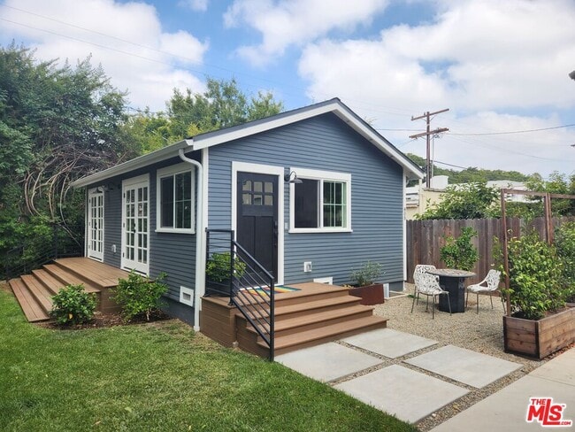 Building Photo - 605 S Orange Dr Rental