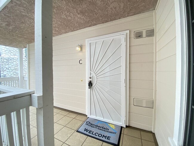 Photo - Bright 2 Bedroom Condo in Oceanside!