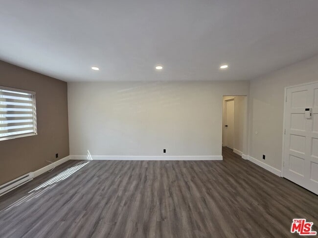 Photo - 2228 20th St Unit 6