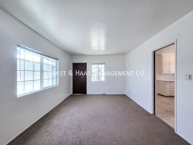 Photo - 6576 Falcon Ave