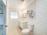 Photo - 15931 Tuba St