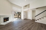 Photo - 5800 Owensmouth Ave