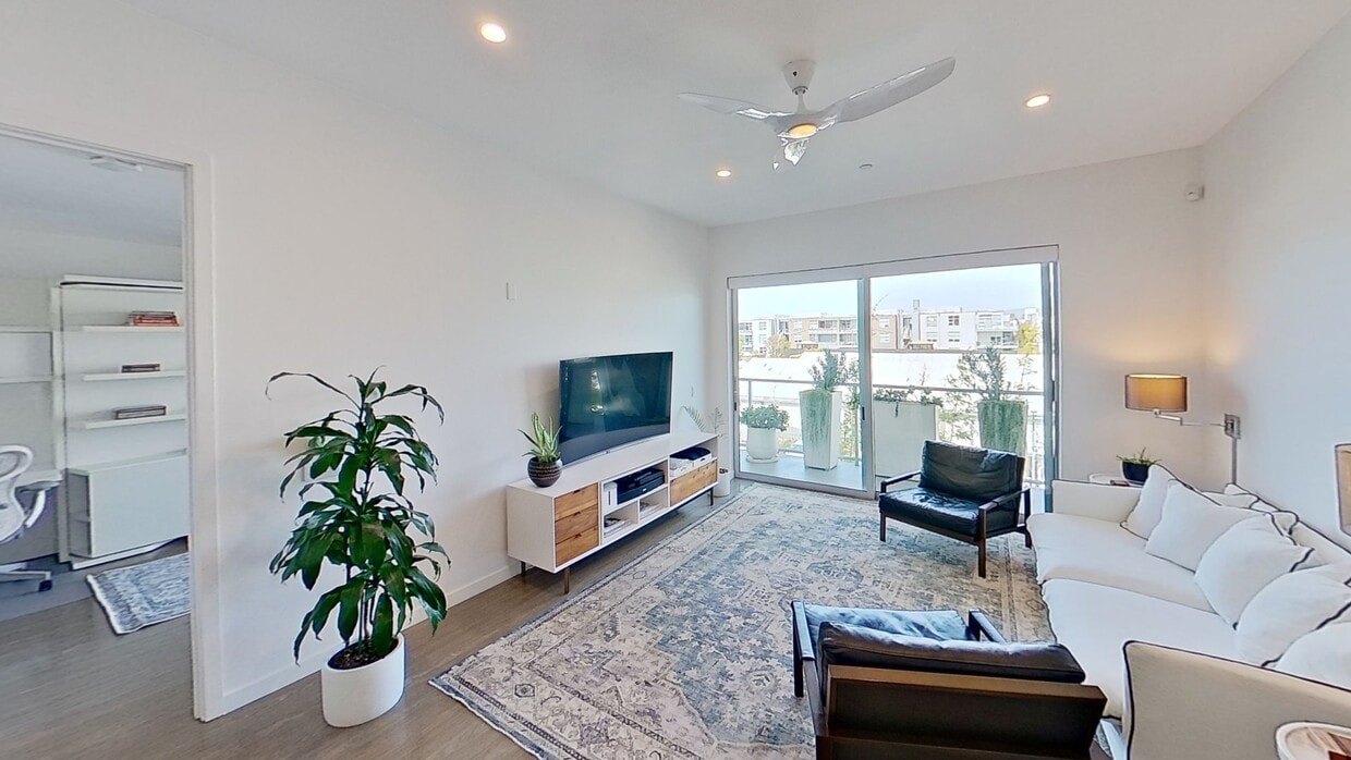 3D Tour - 4140 Glencoe Ave Unit 407