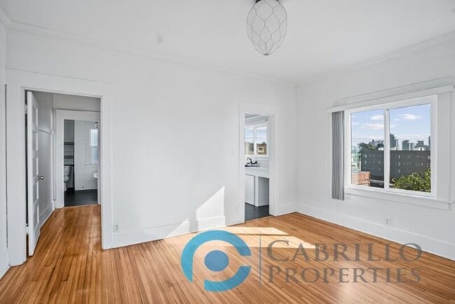 Photo - 2241 Fourth Ave