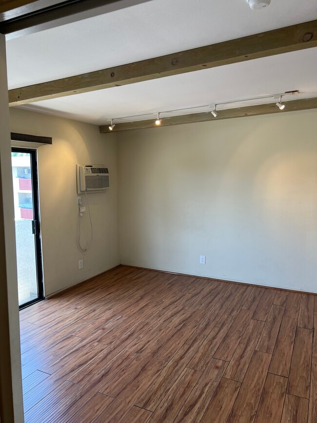 Photo - 20234 Cantara St Unit 334
