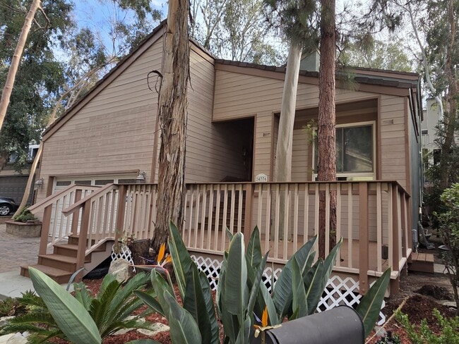 Photo - 24776 Glenwood Dr