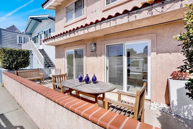 Photo - 618 W Balboa Blvd Unit 618 1/2 W Balboa Blvd