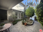 Photo - 742 S Plymouth Blvd Unit 3