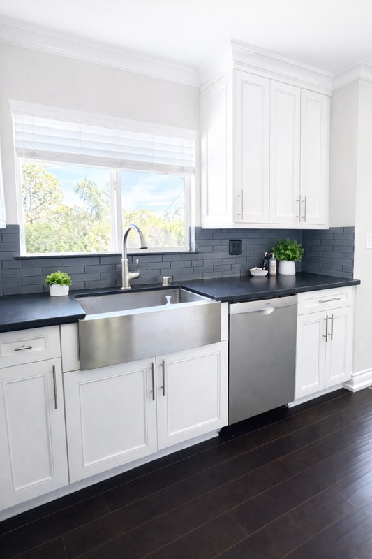 Photo - 19275 Cresthaven Ln