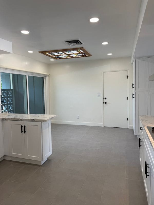 Photo - 5301 Dubois Ave