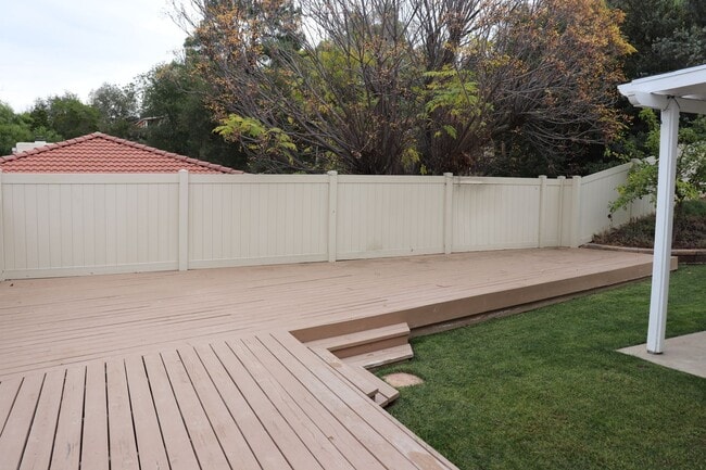 Photo - Spacious ALPINE 3 Bedroom 2.5 Bath 2 Story on a Cul De Sac