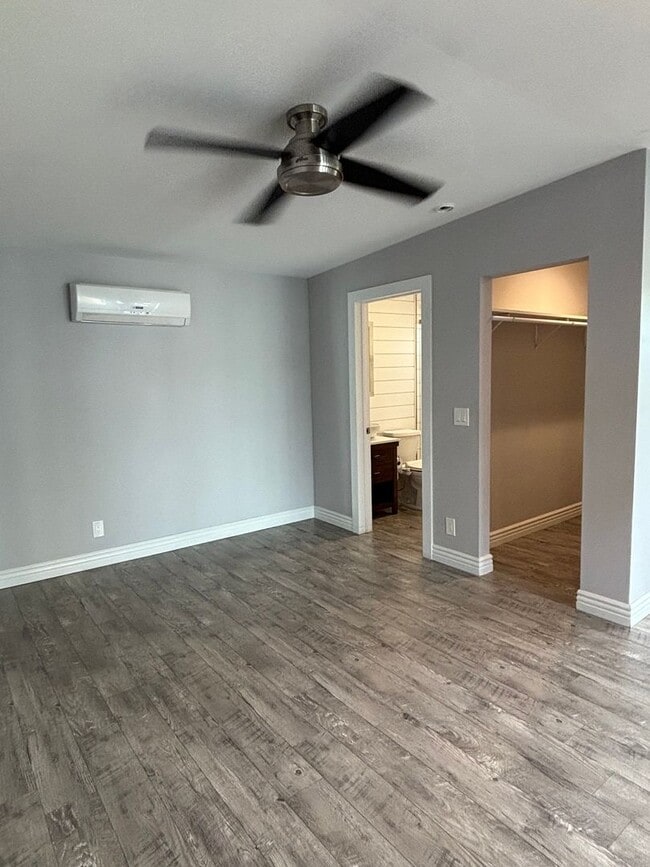 Photo - Charming & Private Backhouse Studio in Desirable Long Beach Neighborhood!