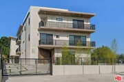 Photo - 257 S Park View St