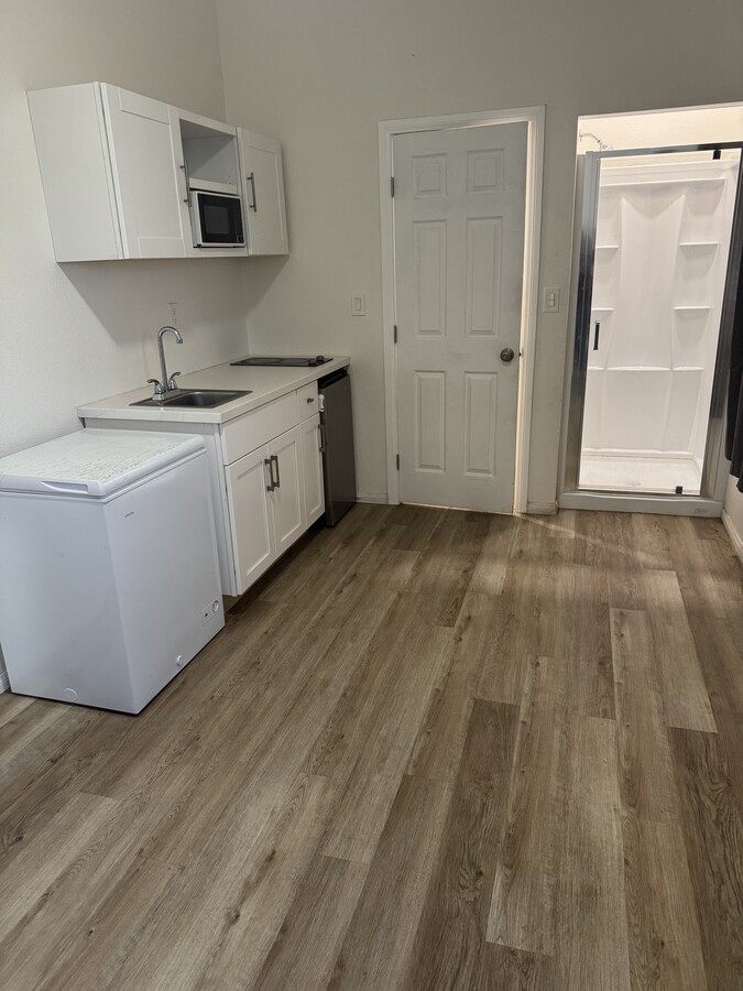 Photo - 5171 Olvera Ave