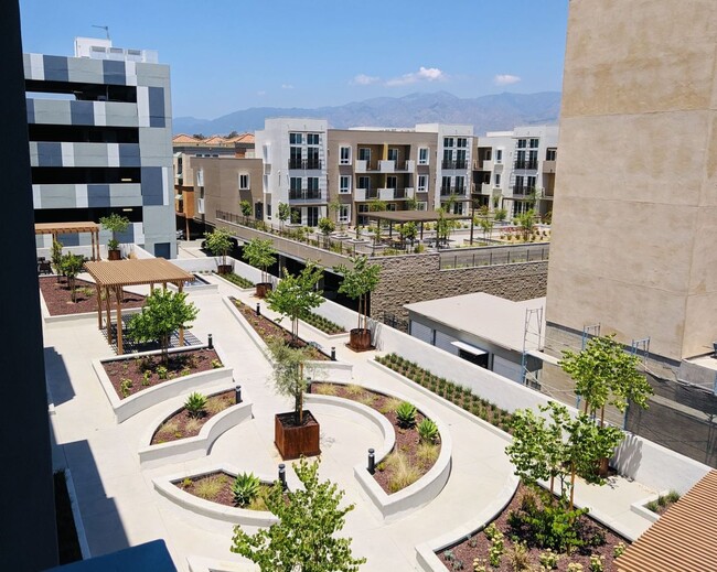 Photo - Monterey Bay Square (#409) Unit 409