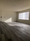 Photo - 14108 Sylvan St Unit 4