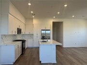 Photo - 22023 Florence Cir