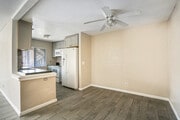 Photo - 3018 W Cheryllyn Ln Condo Unit 10