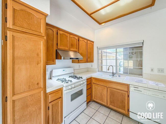 Photo - SD: Spacious 2BD/2.5BA Townhome in Sabre Springs with Private Backyard, 2-Car Garage & In-Unit La...