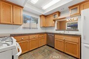 Photo - 539 Wayland Ct