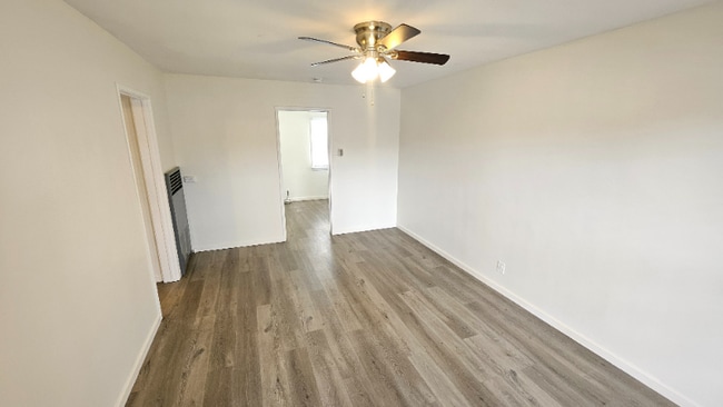 Photo - 1120 E Fairview Blvd Unit 1120