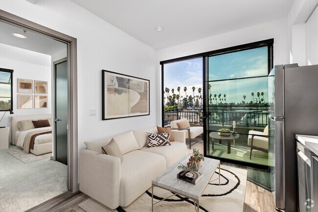 Building Photo - Venice Luxury Apartments