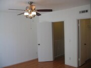 Photo - 558 Evergreen St