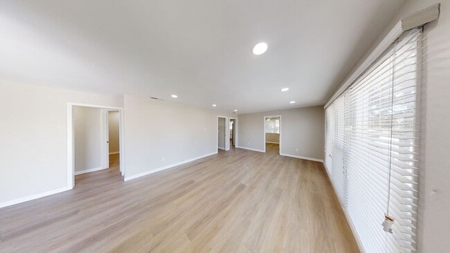 Photo - 4BD/2BA, Fully Renovated!!