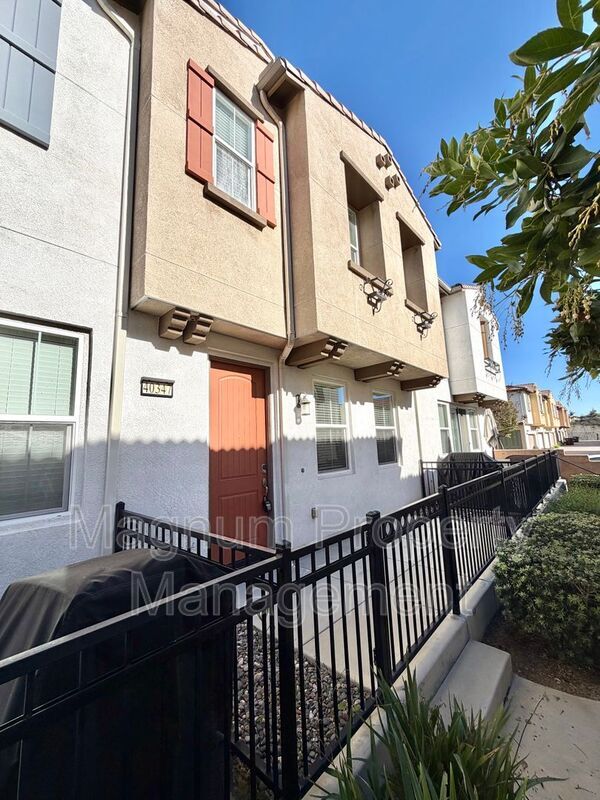 Photo - 40347 Calle Real