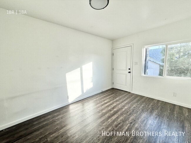 Photo - 2632 1/2 Arvia St-