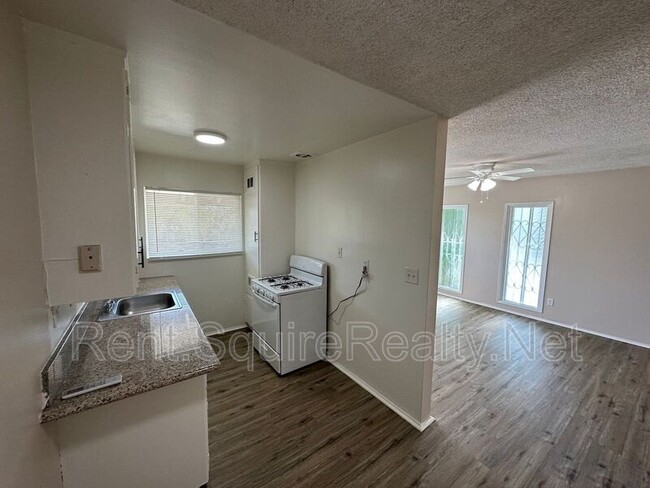 Photo - 316 N San Gabriel Ave Unit D