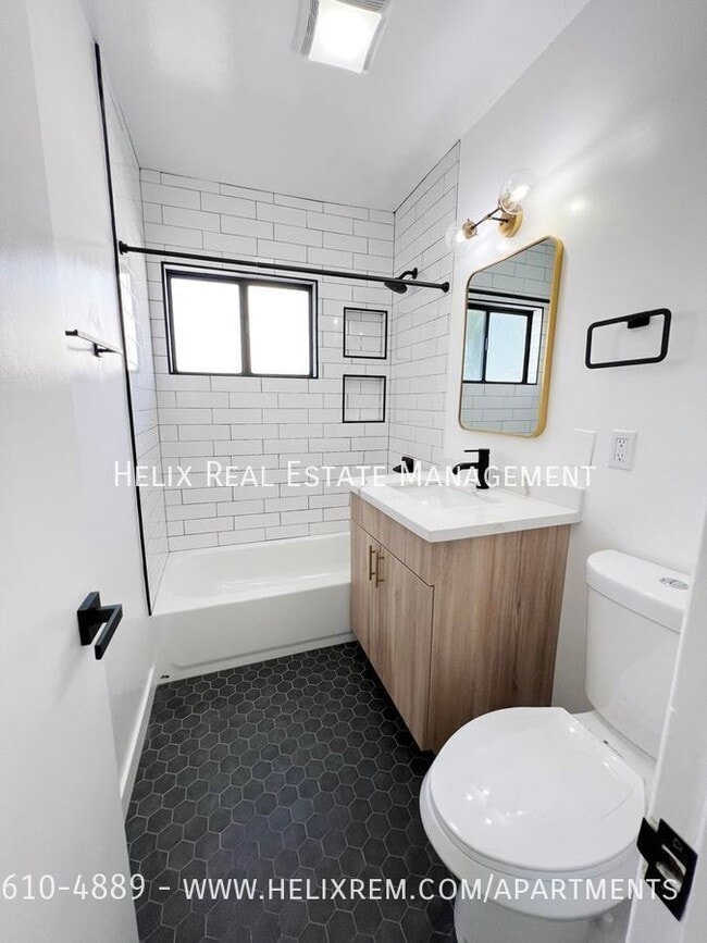 Photo - 521 Live Oak Ave Unit C