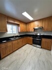 Photo - 114 S 6th St Apartment Unit B
