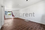 Photo - 267 N Macy St