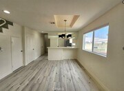 Photo - 14631 Dickens St