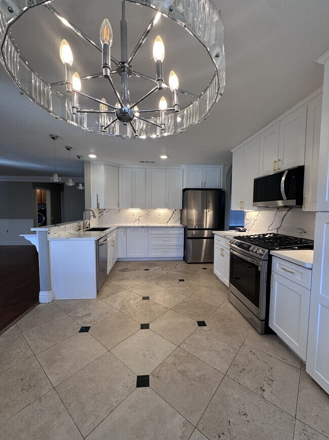 Photo - 2123 Deland Ct