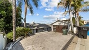 Photo - 12032 S Circle Dr House