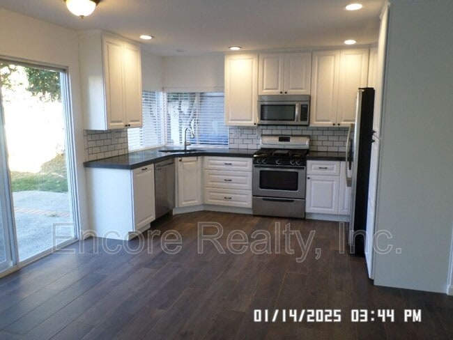 Photo - 2149 Bluewater Ln