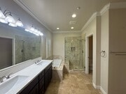 Photo - Monrovia 3beds 2.5 bath PUD for lease House