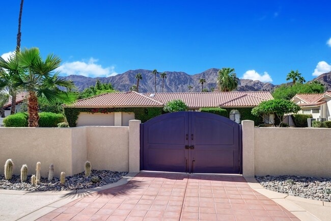 Photo - 48720 Santa Ursula St